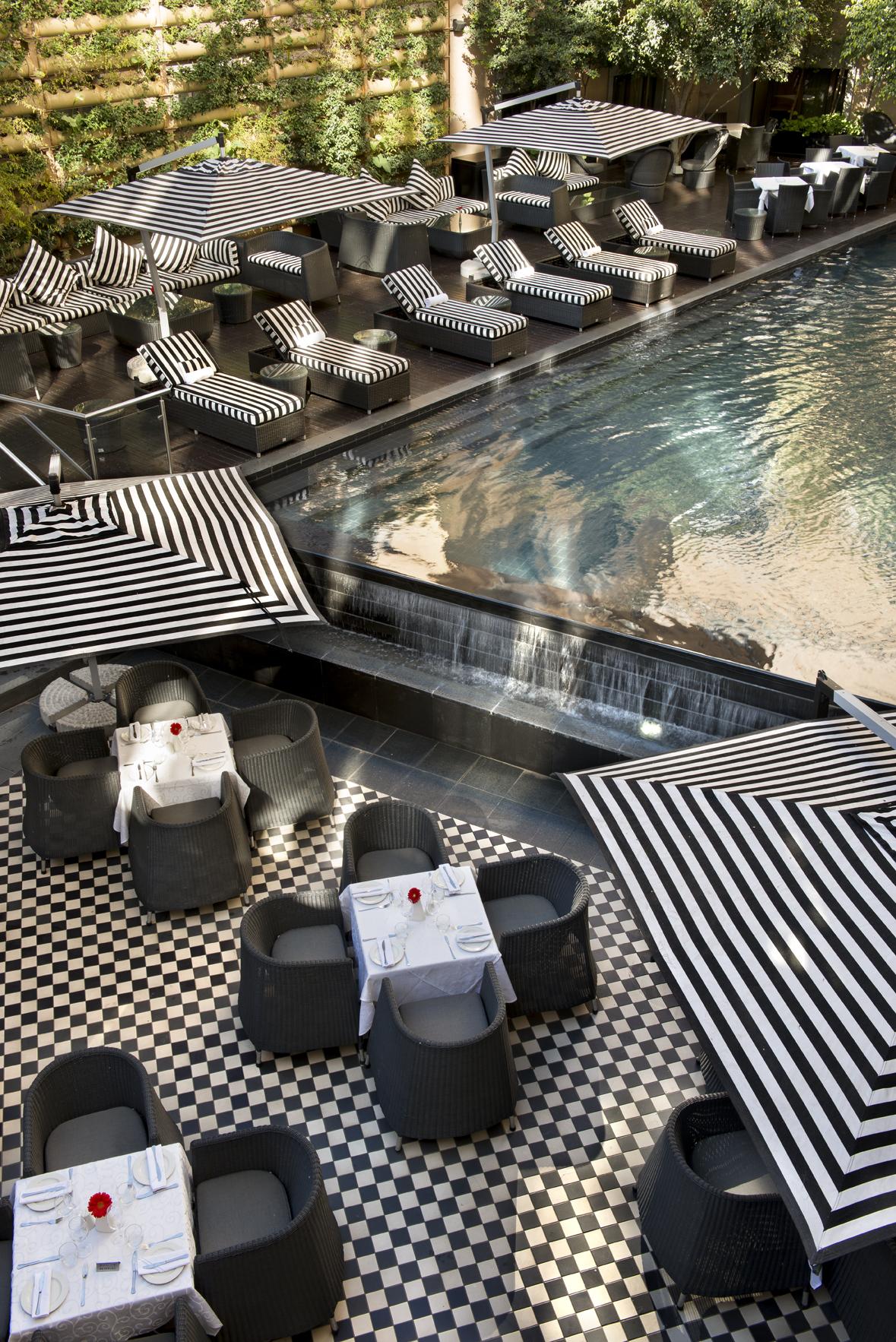 Davinci Hotel On Nelson Mandela Square Johannesburg Eksteriør billede